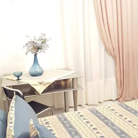 Center Apartment: Beachfront And Concert Hall Proximity Thessaloniki