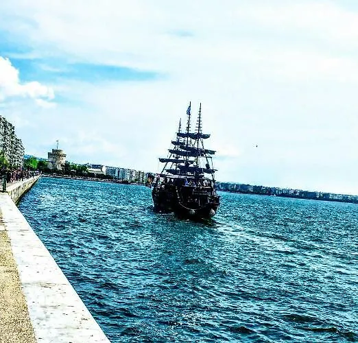 Center Near The Sea And Metro And Conference Center Of Concert Hall Apartman *