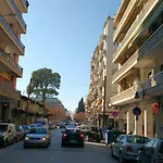 Center Near The Sea And Metro And Conference Center Of Concert Hall Thessaloníki